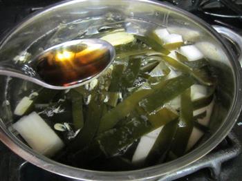 薏米萝卜海带汤的做法步骤3