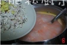 红萝卜鱼蓉粥的做法步骤3