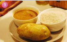 电饭煲骨汤土豆焖饭的做法步骤1