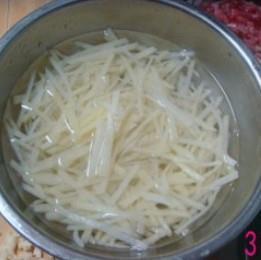 凉拌土豆丝的做法步骤3