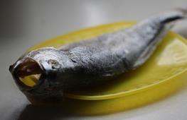 雪菜黄鱼煨年糕的做法步骤1