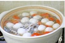 蘑菇番茄鱼丸汤的做法图解15