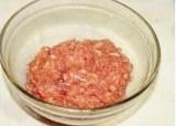 网纹蛋丝牛肉酱拌饭的做法步骤3