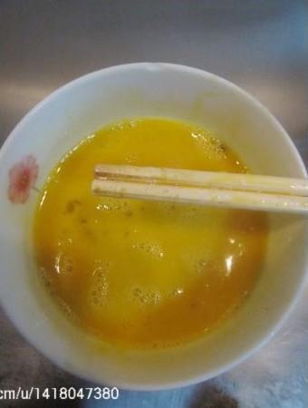 莴苣叶炒饭的做法步骤3