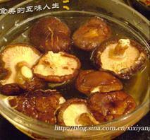 台湾香菇麻油鸡的做法图解3