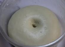 红薯椰蓉面包卷的做法图解5