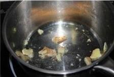 韭菜猪红汤的做法步骤9