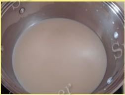 芒果牛奶冰沙的做法步骤1