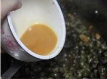 紫苏豉酱炒石螺的做法图解10