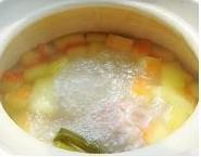 西瓜皮排骨汤的做法图解4