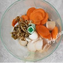 姜味蘑菇水煎饺的做法步骤1