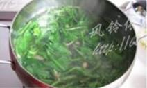 菠菜猪肝汤的做法步骤6