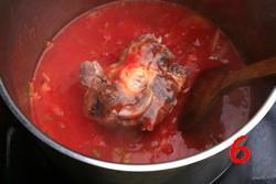当归牛尾番茄补肾汤的做法步骤6