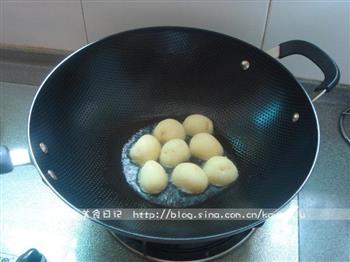 香煎黑椒小土豆的做法步骤2