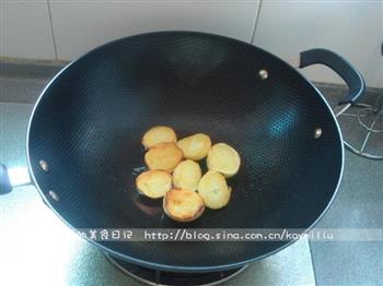香煎黑椒小土豆的做法步骤3