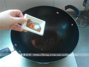 香煎黑椒小土豆的做法步骤4