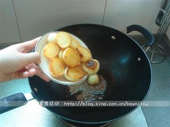 香煎黑椒小土豆的做法步骤5