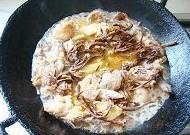 茶树菇干锅鸡的做法步骤4