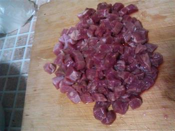 杏鲍菇牛肉粒的做法步骤3