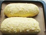 全麦肉松面包卷的做法步骤4