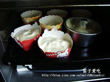 分蛋海绵蛋糕的做法步骤4