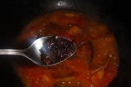 西红柿炖豆腐的做法步骤8