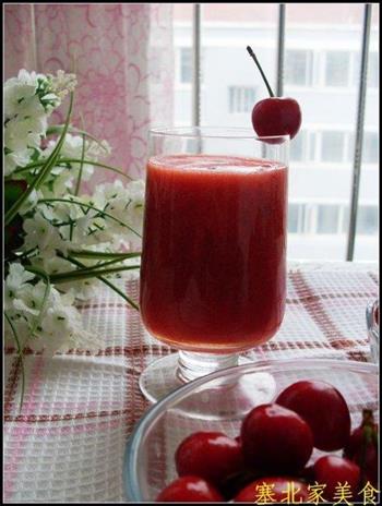 草莓樱桃汁的做法步骤4