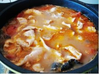 番茄鱼锅的做法步骤7