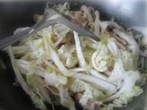 白菜炖冻豆腐的做法步骤3