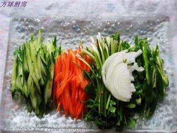 海鲜蔬菜卷的做法步骤1
