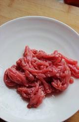 酸菜牛肉面的做法步骤2