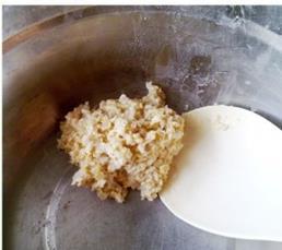 奶香燕麦坚果吐司的做法图解2