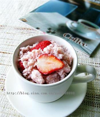 草莓奶昔&草莓砂冰的做法步骤8