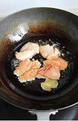 家常鱼籽烧豆腐的做法步骤5