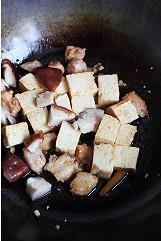 家常鱼籽烧豆腐的做法步骤9