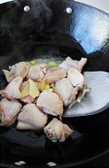 腐乳鸡翅盖饭的做法步骤4