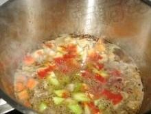 意大利羊肉浓汤的做法步骤3