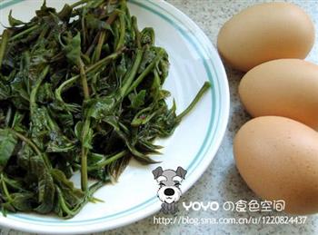 香椿鸡蛋&红豆粥的做法图解1