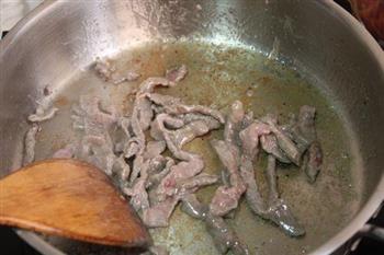 黑椒牛肉炒意粉的做法步骤6