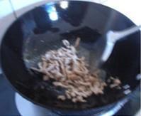 银荷莲藕炒豆芽的做法步骤3