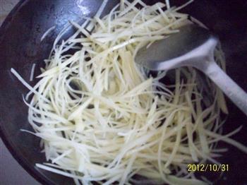 清炒土豆丝的做法步骤6