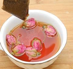 玫瑰奶茶的做法图解2