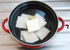 海兔豆腐汤的的做法步骤3
