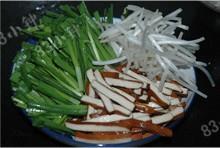 银芽韭菜炒香干的做法步骤1