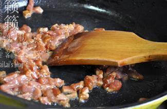 杏鲍菇烩牛肉粒的做法图解3
