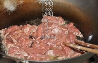 西芹百合炒牛肉的做法图解4