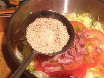 培根蔬菜沙拉的做法步骤3