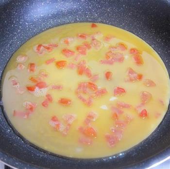番茄起司蛋卷的做法步骤5