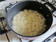 土豆牛肉派的做法步骤2