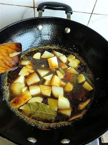 红烧土豆的做法步骤8